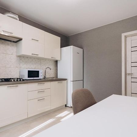 Apart Lux Lavina Sumi Dış mekan fotoğraf
